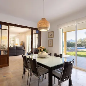 https://villa-can-mateu.balearic-islands.net